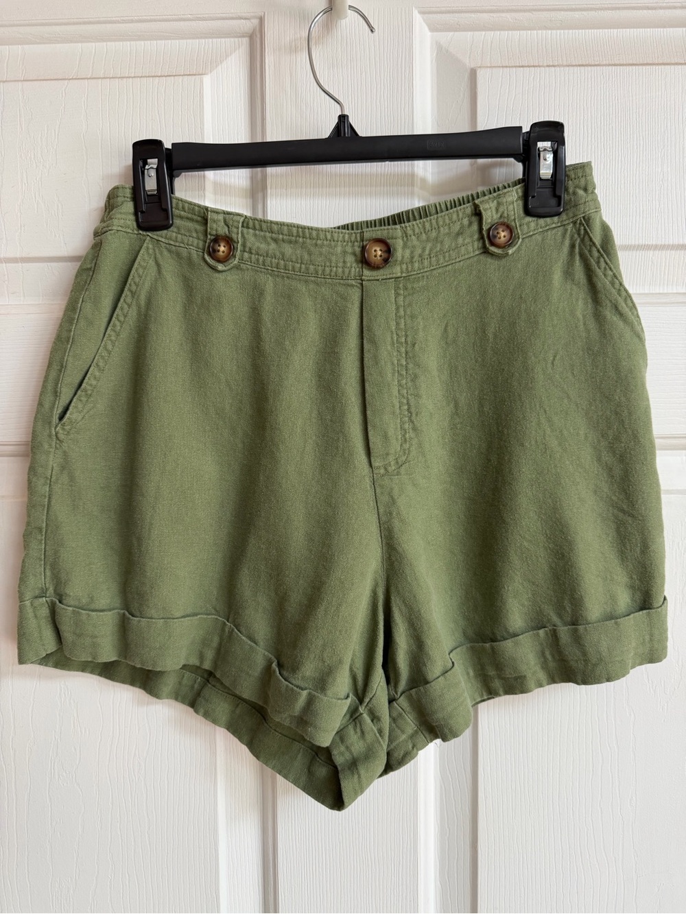 Andrew Marc Olive High-Waist Button-Trim Linen Blend Shorts